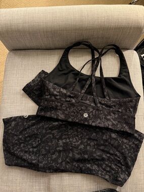 lululemon athletica Black Printed Strappy Back Sports Bra